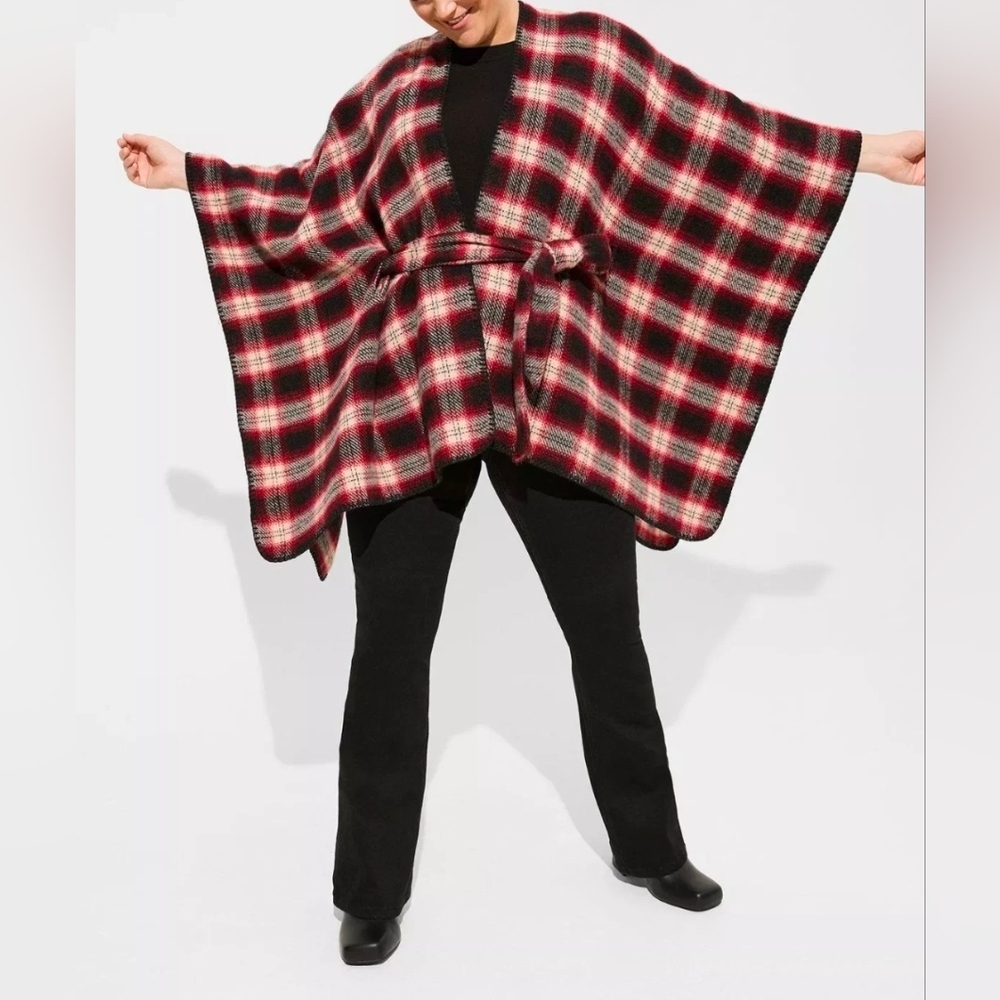 TORRID Knit Red Plaid Belted Ruana OS NWOT